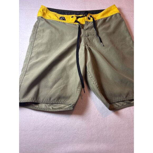 Volcom Mens Chino Twill Board Shorts Olive & Yellow Size 30 - Picture 3 of 10